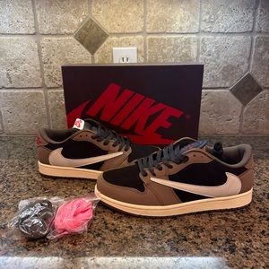 Jordan 1 Travis Scott Reverse Mocha Size 12 Men’s